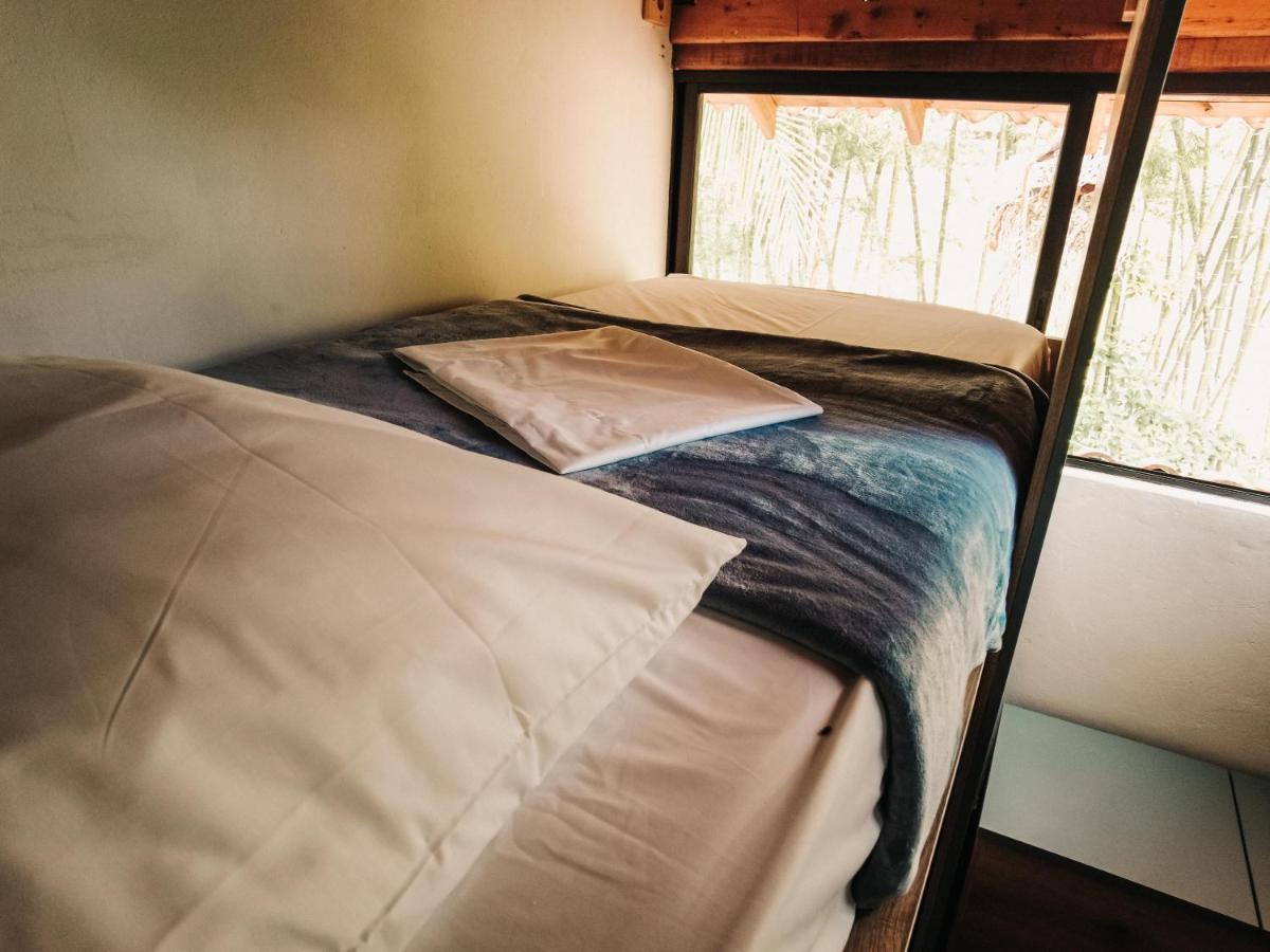 Volare Guatape Isla Hostel Eksteriør bilde