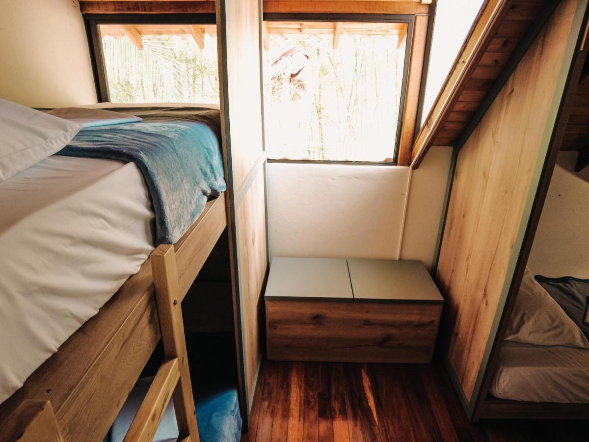 Volare Guatape Isla Hostel Eksteriør bilde