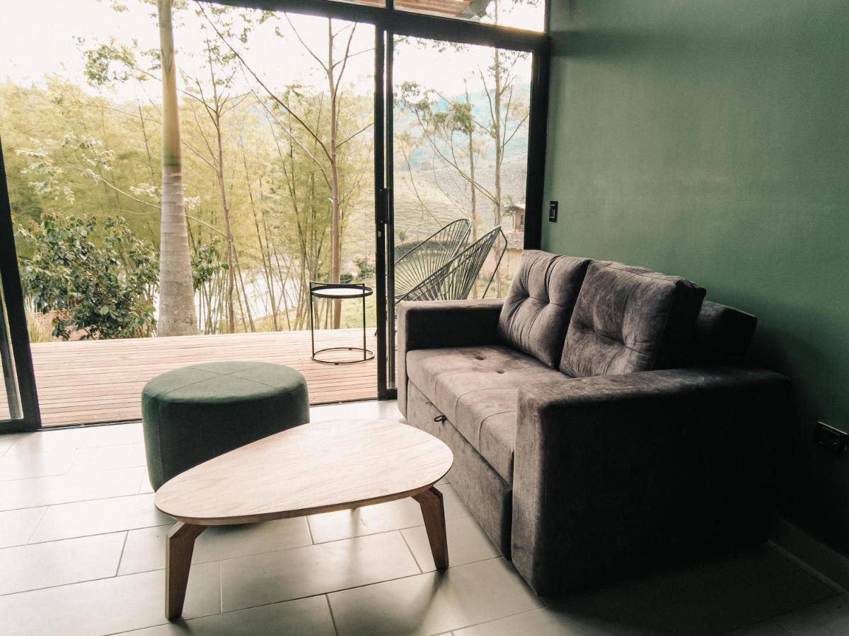 Volare Guatape Isla Hostel Eksteriør bilde