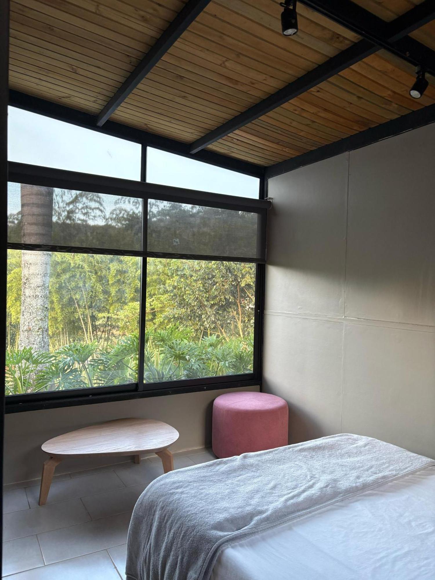 Volare Guatape Isla Hostel Eksteriør bilde